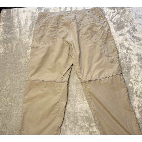 Kuhl Liberator Convertible Pants Mens 40x30 Khaki Stealth Zip Off Hiking Outdoor - Picture 13 of 16